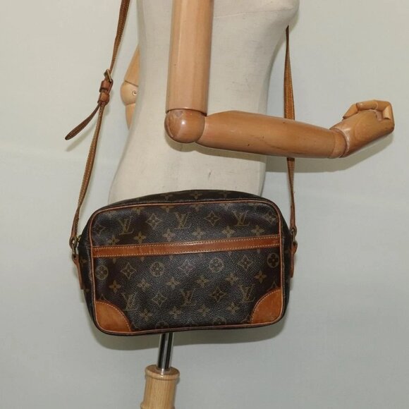 LOUIS VUITTON Monogram Trocadero 27 Shoulder Bag - Picture 1 of 16